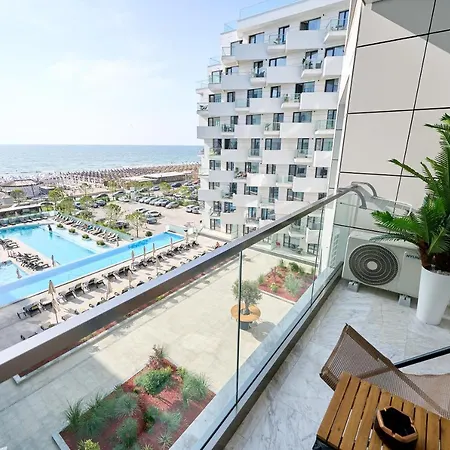 Tgm Sunrise View In Infinity Pool &