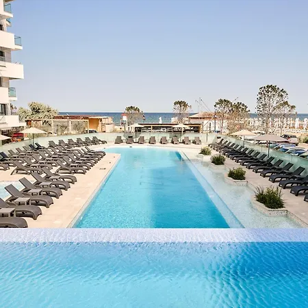 Tgm Sunrise View In Infinity Pool & Apartamento *