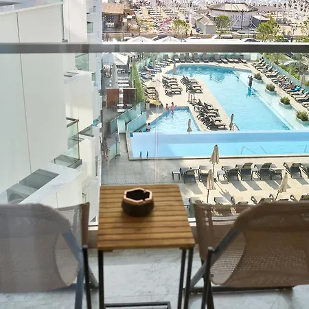 Tgm Sunrise View - Infinity Pool & Apartment