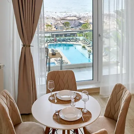 Tgm Sunrise View - Infinity Pool & Apartment Navodari