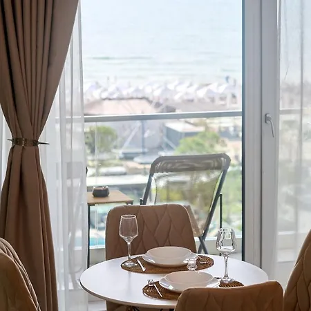 Tgm Sunrise View - Infinity Pool & Lejlighed