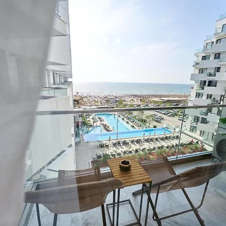 Tgm Sunrise View In Infinity Pool & Apartament *