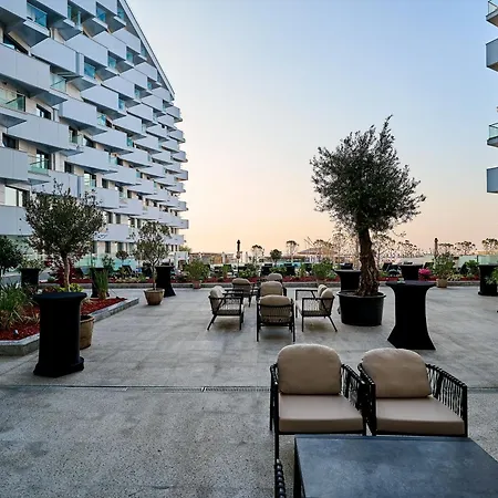 Tgm Sunrise View In Infinity Pool & * Năvodari