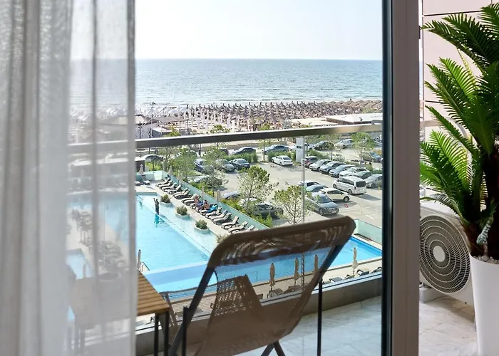 Apartmán Tgm Sunrise View In Infinity Pool & Năvodari