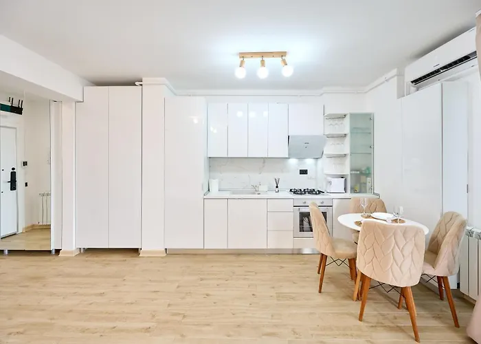 Tgm Sunrise View In Infinity Pool &