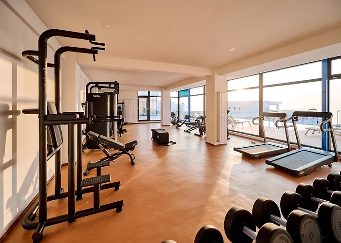 Tgm Sunrise View In Infinity Pool & Năvodari